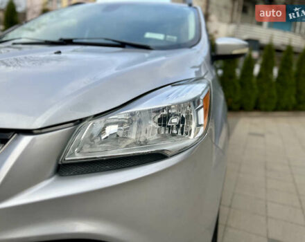 Серый Форд Эскейп, объемом двигателя 2 л и пробегом 149 тыс. км за 10699 $, фото 18 на Automoto.ua