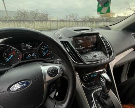 Сірий Форд Ескейп, об'ємом двигуна 1.6 л та пробігом 269 тис. км за 8200 $, фото 24 на Automoto.ua