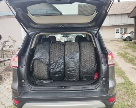 Серый Форд Эскейп, объемом двигателя 1.6 л и пробегом 177 тыс. км за 9000 $, фото 29 на Automoto.ua