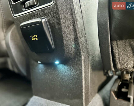 Серый Форд Эскейп, объемом двигателя 2 л и пробегом 149 тыс. км за 10699 $, фото 72 на Automoto.ua