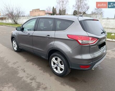 Сірий Форд Ескейп, об'ємом двигуна 1.6 л та пробігом 180 тис. км за 9500 $, фото 2 на Automoto.ua