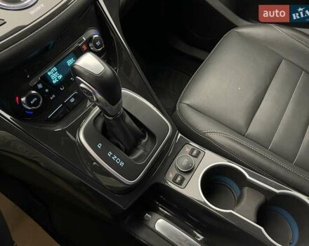 Сірий Форд Ескейп, об'ємом двигуна 1.6 л та пробігом 141 тис. км за 10308 $, фото 16 на Automoto.ua