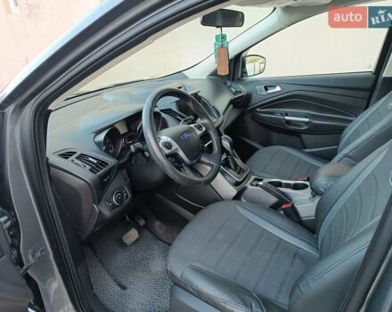 Форд Эскейп 2013 в Ивано-Франковске на Automoto.ua Серый Форд Эскейп, объемом двигателя 2 л и пробегом 285 тыс. км за 9999 $, фото 8 на Automoto.ua