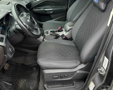 Серый Форд Эскейп, объемом двигателя 1.6 л и пробегом 252 тыс. км за 10500 $, фото 13 на Automoto.ua