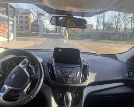 Серый Форд Эскейп, объемом двигателя 1.6 л и пробегом 200 тыс. км за 9900 $, фото 1 на Automoto.ua