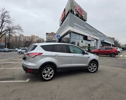 Сірий Форд Ескейп, об'ємом двигуна 1.6 л та пробігом 230 тис. км за 9300 $, фото 4 на Automoto.ua