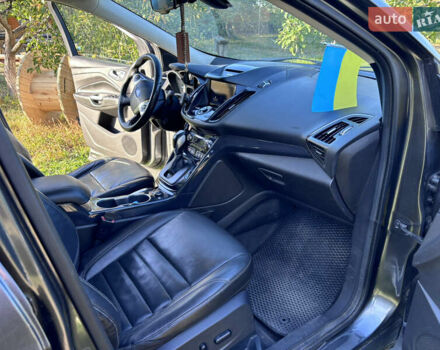 Серый Форд Эскейп, объемом двигателя 1.6 л и пробегом 208 тыс. км за 10950 $, фото 12 на Automoto.ua