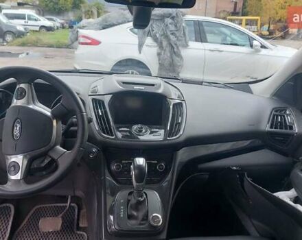 Форд Ескейп 2014 у Черкасах на Automoto.ua Сірий Форд Ескейп, об'ємом двигуна 1.6 л та пробігом 212 тис. км за 5000 $, фото 2 на Automoto.ua