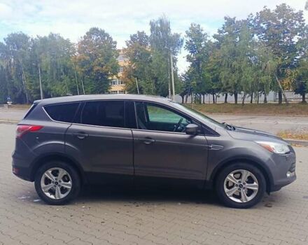 Серый Форд Эскейп, объемом двигателя 2 л и пробегом 169 тыс. км за 11500 $, фото 7 на Automoto.ua