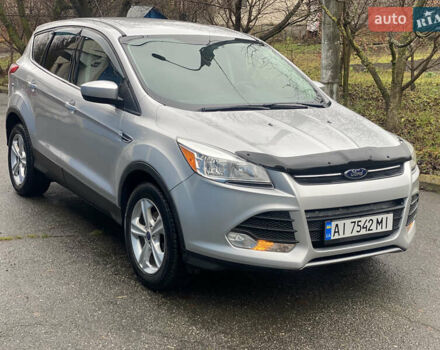 Серый Форд Эскейп, объемом двигателя 1.6 л и пробегом 125 тыс. км за 9999 $, фото 5 на Automoto.ua