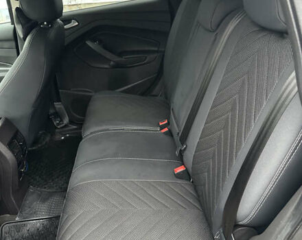 Серый Форд Эскейп, объемом двигателя 1.6 л и пробегом 252 тыс. км за 10500 $, фото 10 на Automoto.ua