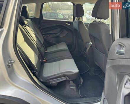 Серый Форд Эскейп, объемом двигателя 1.6 л и пробегом 124 тыс. км за 8900 $, фото 9 на Automoto.ua