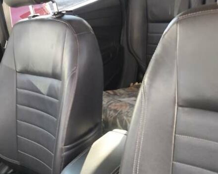 Серый Форд Эскейп, объемом двигателя 2 л и пробегом 232 тыс. км за 11500 $, фото 4 на Automoto.ua