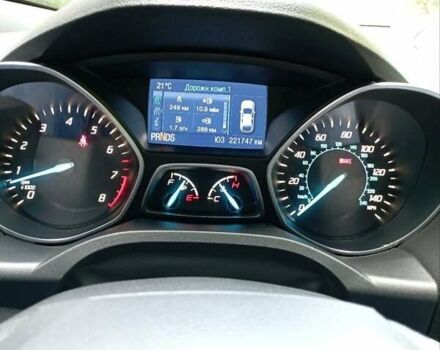 Серый Форд Эскейп, объемом двигателя 2.5 л и пробегом 223 тыс. км за 10400 $, фото 6 на Automoto.ua