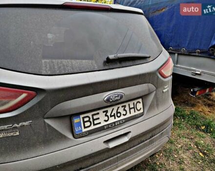 Сірий Форд Ескейп, об'ємом двигуна 1.6 л та пробігом 221 тис. км за 12000 $, фото 1 на Automoto.ua