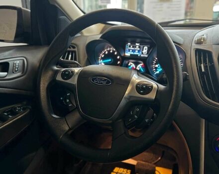 Серый Форд Эскейп, объемом двигателя 1.6 л и пробегом 230 тыс. км за 11700 $, фото 10 на Automoto.ua