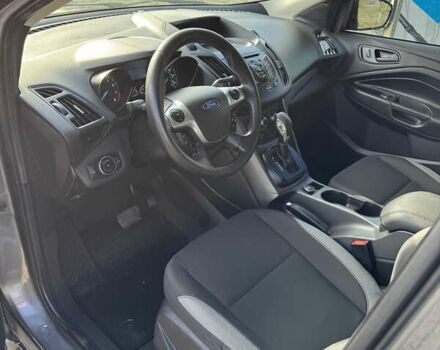 Сірий Форд Ескейп, об'ємом двигуна 2.49 л та пробігом 239 тис. км за 8999 $, фото 11 на Automoto.ua