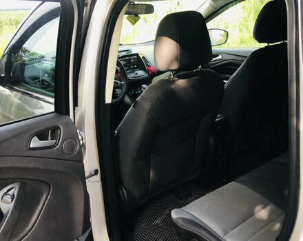 Серый Форд Эскейп, объемом двигателя 1.6 л и пробегом 154 тыс. км за 9200 $, фото 8 на Automoto.ua