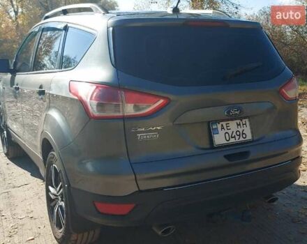Серый Форд Эскейп, объемом двигателя 2.5 л и пробегом 250 тыс. км за 10900 $, фото 8 на Automoto.ua