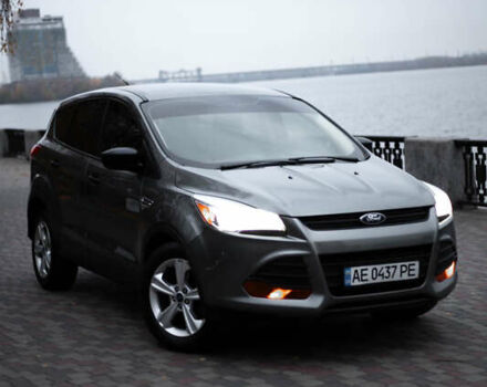 Серый Форд Эскейп, объемом двигателя 2.49 л и пробегом 208 тыс. км за 8499 $, фото 1 на Automoto.ua