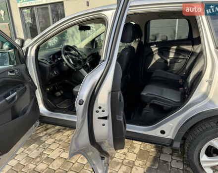 Серый Форд Эскейп, объемом двигателя 1.6 л и пробегом 124 тыс. км за 8900 $, фото 12 на Automoto.ua