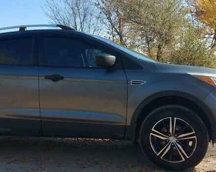 Серый Форд Эскейп, объемом двигателя 2.5 л и пробегом 250 тыс. км за 10900 $, фото 7 на Automoto.ua