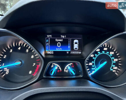 Серый Форд Эскейп, объемом двигателя 1.6 л и пробегом 208 тыс. км за 10950 $, фото 8 на Automoto.ua