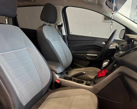 Серый Форд Эскейп, объемом двигателя 1.6 л и пробегом 230 тыс. км за 11700 $, фото 20 на Automoto.ua