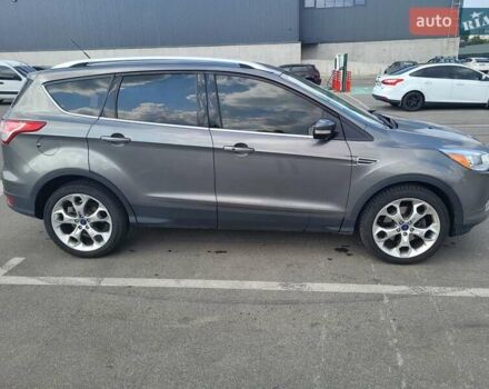 Сірий Форд Ескейп, об'ємом двигуна 2 л та пробігом 120 тис. км за 11000 $, фото 1 на Automoto.ua