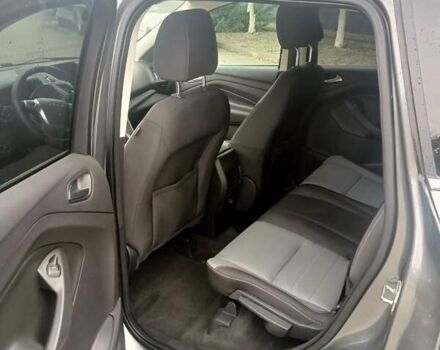 Серый Форд Эскейп, объемом двигателя 2 л и пробегом 169 тыс. км за 11000 $, фото 6 на Automoto.ua