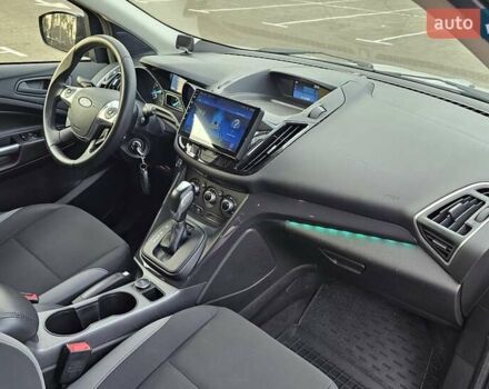 Сірий Форд Ескейп, об'ємом двигуна 2.5 л та пробігом 173 тис. км за 12500 $, фото 8 на Automoto.ua