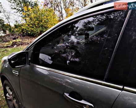 Сірий Форд Ескейп, об'ємом двигуна 1.6 л та пробігом 221 тис. км за 12000 $, фото 15 на Automoto.ua
