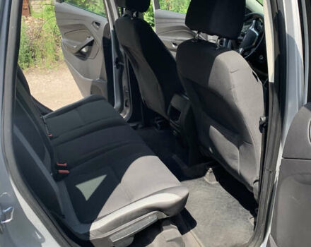 Серый Форд Эскейп, объемом двигателя 2.49 л и пробегом 240 тыс. км за 10200 $, фото 12 на Automoto.ua