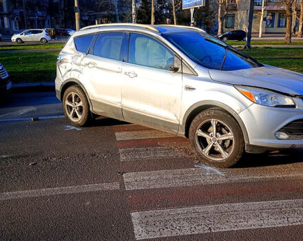 Серый Форд Эскейп, объемом двигателя 1.6 л и пробегом 80 тыс. км за 4799 $, фото 1 на Automoto.ua