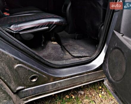 Сірий Форд Ескейп, об'ємом двигуна 1.6 л та пробігом 221 тис. км за 12000 $, фото 2 на Automoto.ua