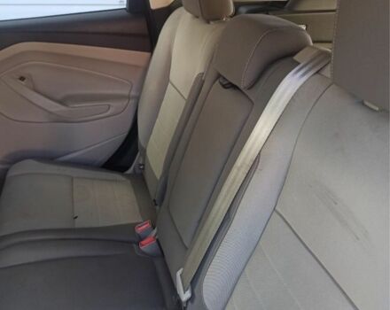 Серый Форд Эскейп, объемом двигателя 1.6 л и пробегом 282 тыс. км за 7500 $, фото 4 на Automoto.ua