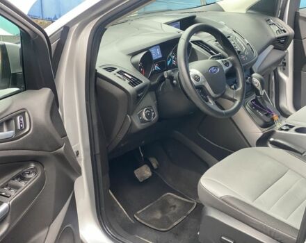 Сірий Форд Ескейп, об'ємом двигуна 1.6 л та пробігом 125 тис. км за 9999 $, фото 4 на Automoto.ua