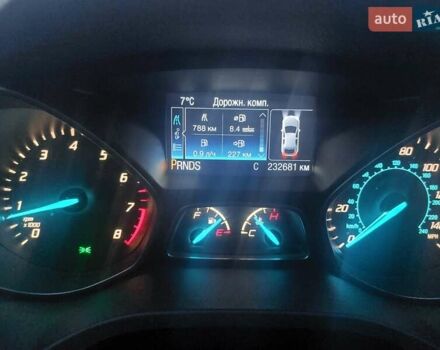 Серый Форд Эскейп, объемом двигателя 2 л и пробегом 232 тыс. км за 11500 $, фото 8 на Automoto.ua