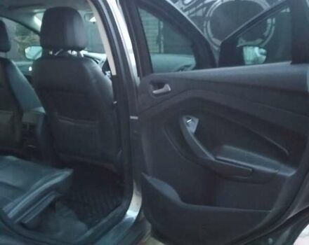 Сірий Форд Ескейп, об'ємом двигуна 1.6 л та пробігом 245 тис. км за 9500 $, фото 10 на Automoto.ua