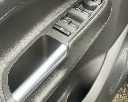 Серый Форд Эскейп, объемом двигателя 1.6 л и пробегом 125 тыс. км за 9999 $, фото 15 на Automoto.ua