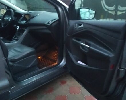 Серый Форд Эскейп, объемом двигателя 1.6 л и пробегом 225 тыс. км за 9200 $, фото 13 на Automoto.ua