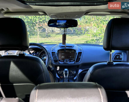 Серый Форд Эскейп, объемом двигателя 1.6 л и пробегом 208 тыс. км за 10950 $, фото 19 на Automoto.ua