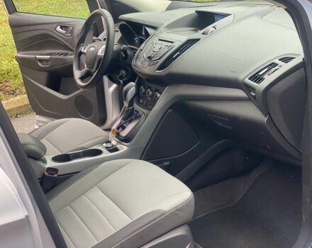 Сірий Форд Ескейп, об'ємом двигуна 1.6 л та пробігом 125 тис. км за 9999 $, фото 5 на Automoto.ua