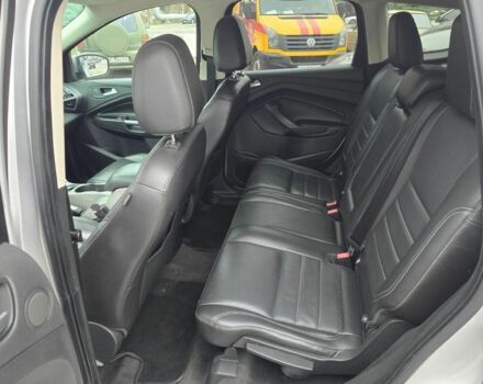 Сірий Форд Ескейп, об'ємом двигуна 1.6 л та пробігом 230 тис. км за 9300 $, фото 7 на Automoto.ua