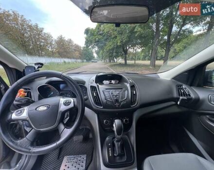 Серый Форд Эскейп, объемом двигателя 1.6 л и пробегом 208 тыс. км за 10800 $, фото 7 на Automoto.ua