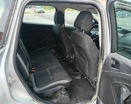 Сірий Форд Ескейп, об'ємом двигуна 0 л та пробігом 300 тис. км за 6900 $, фото 6 на Automoto.ua