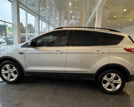 Серый Форд Эскейп, объемом двигателя 1.6 л и пробегом 230 тыс. км за 11700 $, фото 3 на Automoto.ua