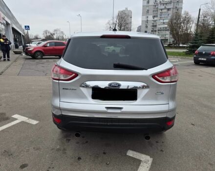 Сірий Форд Ескейп, об'ємом двигуна 1.6 л та пробігом 230 тис. км за 9300 $, фото 6 на Automoto.ua