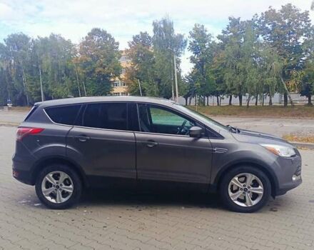 Серый Форд Эскейп, объемом двигателя 2 л и пробегом 169 тыс. км за 11000 $, фото 9 на Automoto.ua