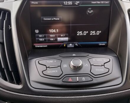 Серый Форд Эскейп, объемом двигателя 1.6 л и пробегом 225 тыс. км за 9200 $, фото 21 на Automoto.ua